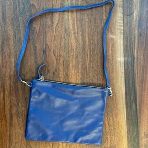 Clare V. Sac Bretelle in cobalt textured leather
